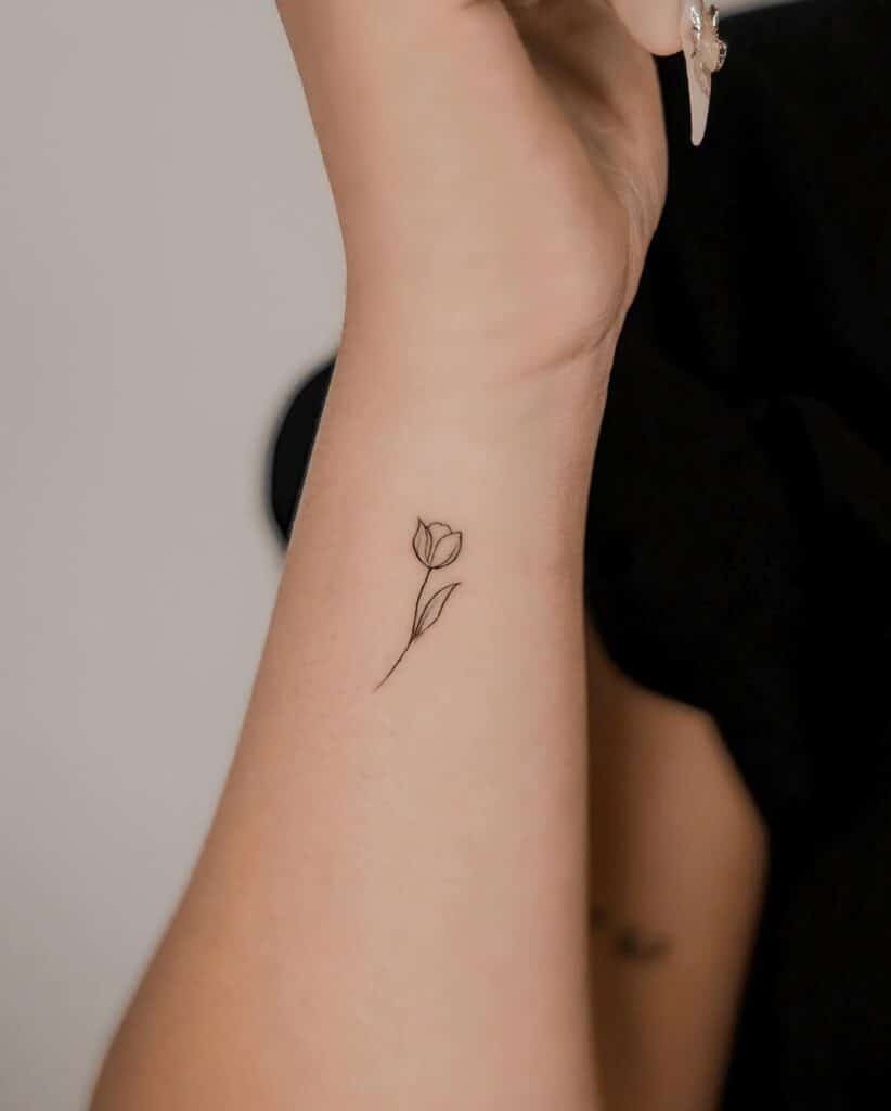 23 Pin-Worthy Wrist Tattoos That Outshine Jewelry — #12 Will Blow Your Mind!